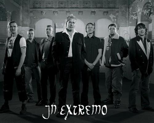 Фото In Extremo