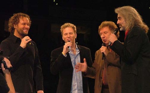 Фото Gaither Vocal Band